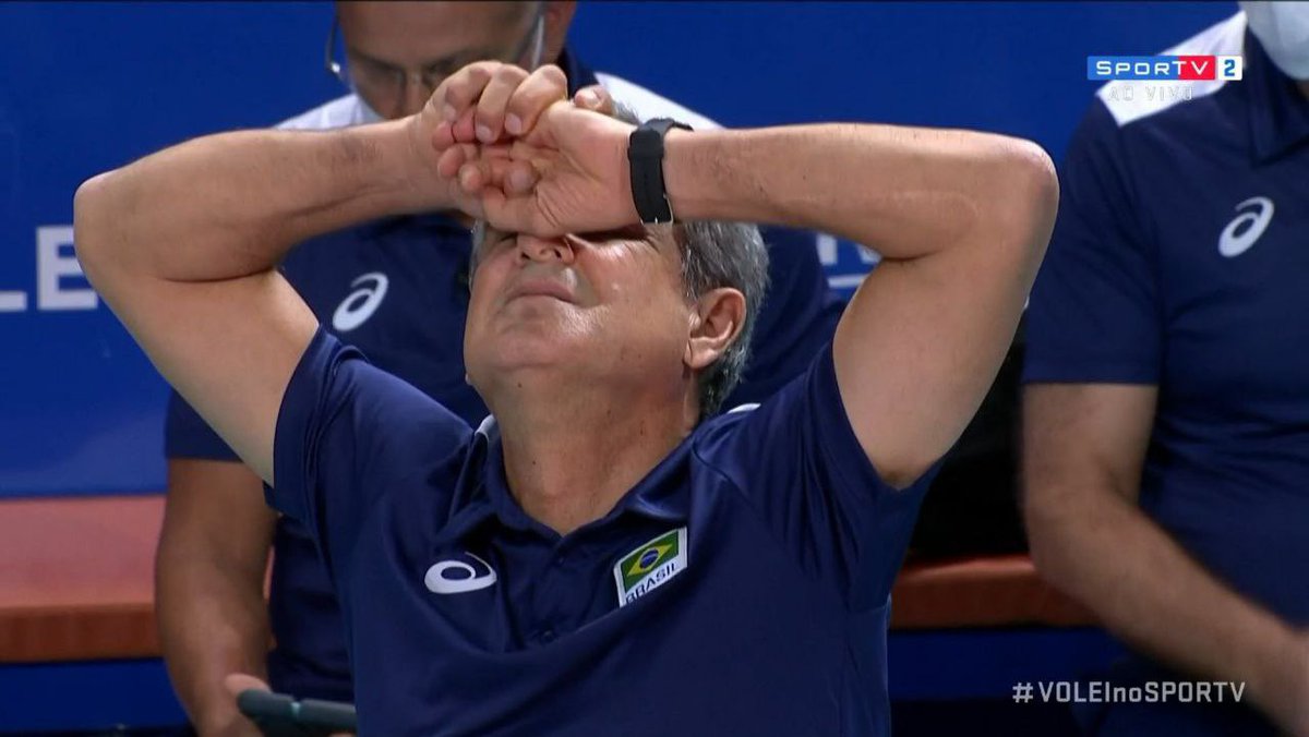 naoehamiris's tweet photo. por favor, nao deixem ir p tie break😭 #VoleiNoSportv https://t.co/COqW0lZzCn