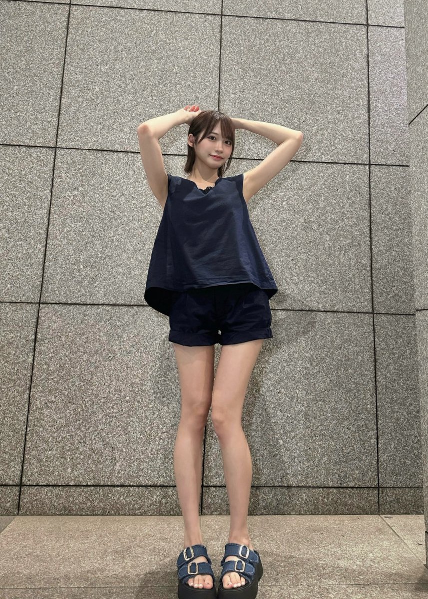 NEF_hinata0125's tweet photo. 脚フェチさんへ https://t.co/ngRECPCTVC