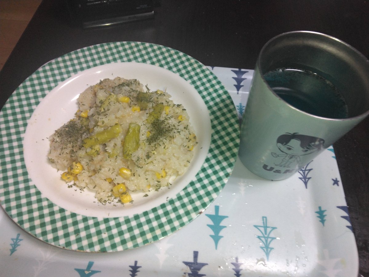 natsumikan112's tweet photo. 今日わしは、かなり美味しくハピラキ幸せになりました🥰
これは美味いからまた作りたい!
🧄買い忘れ、今日こそ買いたかったけどゲリラ豪雨むり😅また是非作り次は、にんにおろし入りもばりもぐいただきたい😋笑
#内海光司 #ハピラキクッキング #HLC #アスパラとコーンの炊き込みご飯 #わしの日 https://t.co/CrOjPqeROr