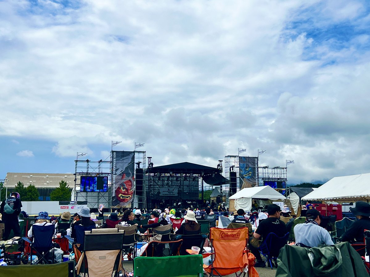 eskrian_'s tweet photo. 秋田に行ってきたー！夏フェスだー！！！
3日間通し参加でめちゃくちゃ疲れたけど超楽しかったー！！！！
横手やきそばがめちゃくちゃうまかった！！！ https://t.co/GbMetfvQee