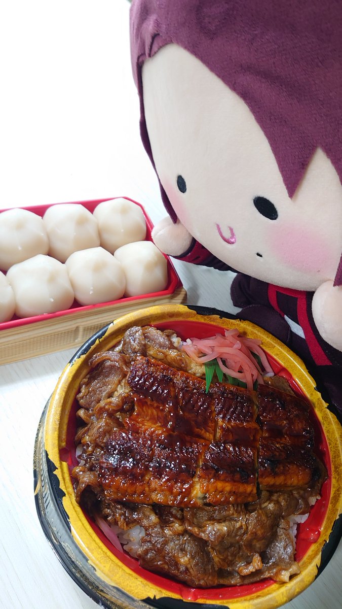 rmn_0612's tweet photo. 清光、うなぎ丼だよ
うなぎ丼、清光だよ https://t.co/w48VNTutPp