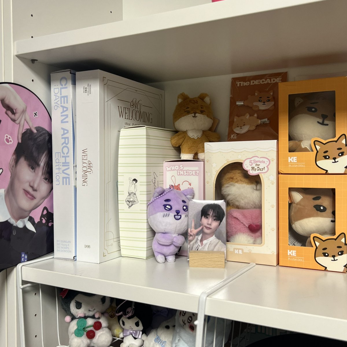 1m0kz's tweet photo. 덕질존 열심히 채우는 중 · · · 🍀 https://t.co/3XzitpOKBv