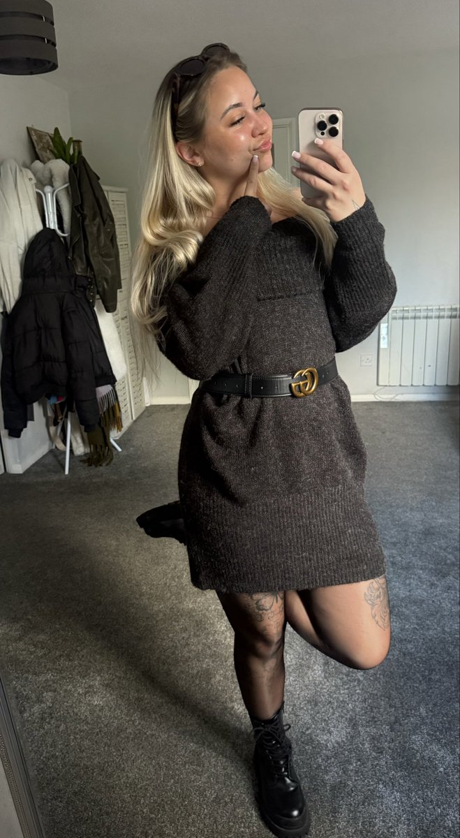 sassy J | Findom 🖤 tweet media
