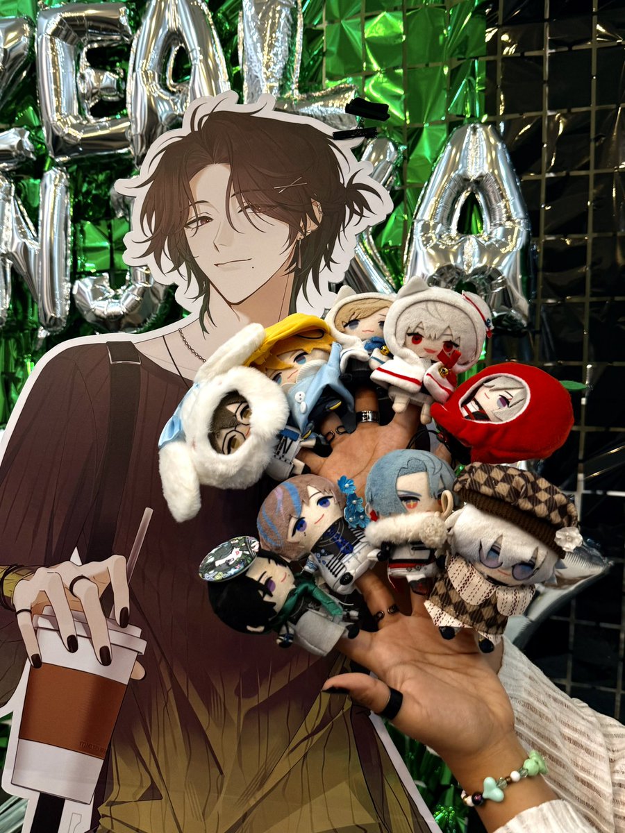 houseoffools's tweet photo. HAAAAAAAAAAAAAAAAAAAPPY BIRTHDAY, OUR DEAREST ZEAL! 🐍💚

Thank you so much to everyone who has come and supported today's birthday celebration for our beloved bartender! ✨

To all our artists, thank you so much for sharing your love and hard work to Zerpents and Zeal! 🥹💚

We hope everyone had fun—see you on the next one!! (🎫🙊)

💚🐍💚

Disclaimer: This is a non-profit event and is not in any way affiliated with Anycolor Inc., the NIJISANJI project, and NIJISANJI EN's Zeal Ginjoka.

#ZNextDoor #ZealGinjokaCSE #ZNextDoorCSE