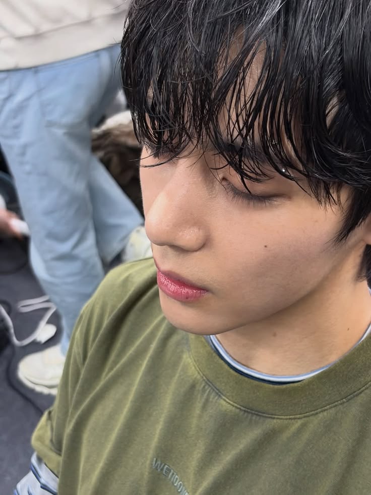 BTS___KTHV_95's tweet photo. This beauty face https://t.co/5zHcMWtrOf