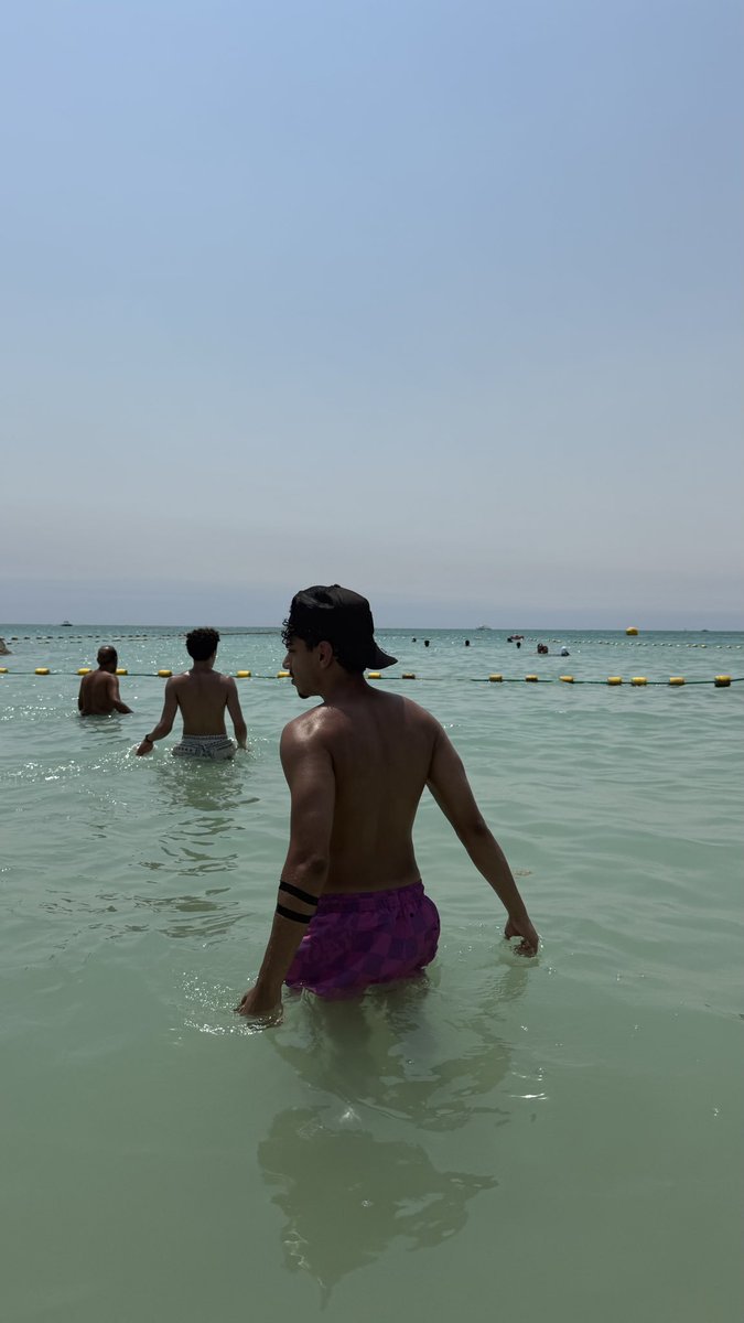 Sillyx_1's tweet photo. #summer https://t.co/DGd96rNl5q