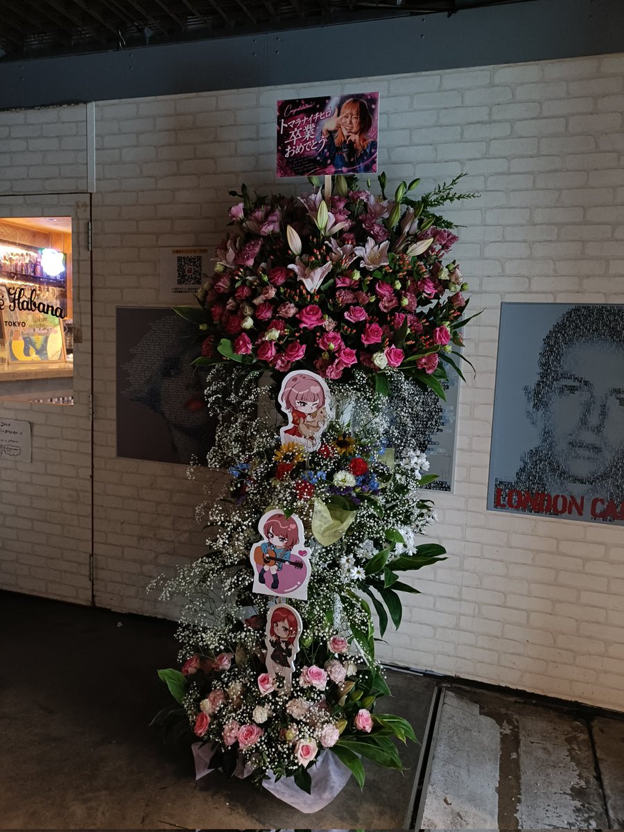 opaisama's tweet photo. チヒロさんからレス貰えて大満足ナリ
滑り込みセーフで1部2部と参加したけどしんみりもはしゃげな曲も楽しかった
美味しいものはしっかり食べつつ引き続き良い肉目指す！ https://t.co/7rdKfPZuKX