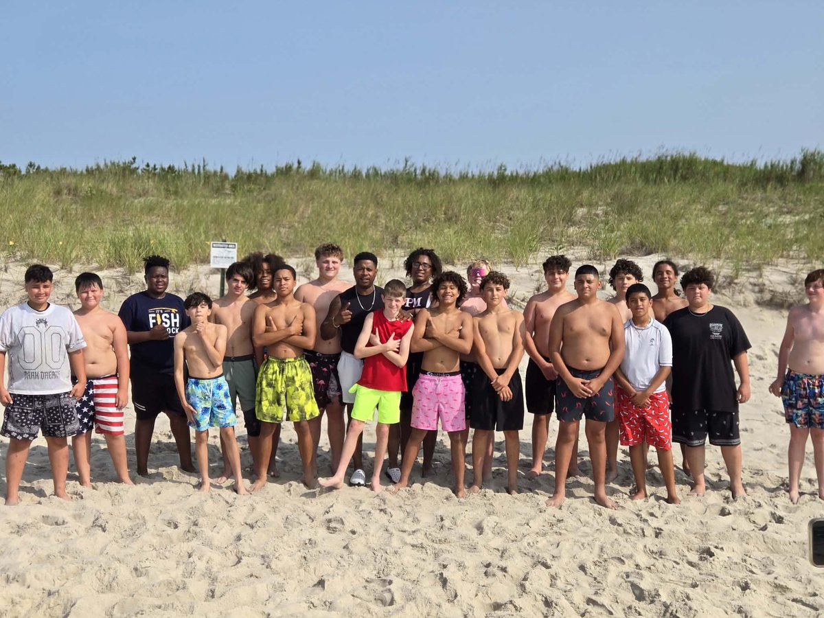 ludajames's tweet photo. Youth Football is not just about X's and O's. It's about building trust, brotherhood, and memories these boys will carry with them long after the final whistle. You can't force chemistry or camaraderie.
#Culture #Brotherhood #Family #allgasandnobrakes  #OneTeamOneMission https://t.co/7oR32UhaLc