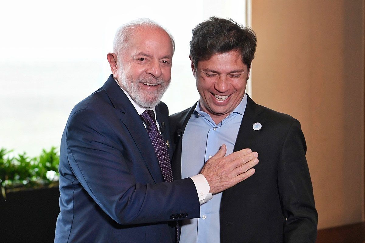 tiempoarg's tweet photo. 🔵 El peronismo recuerda a Evita mientras el presidente cae en las encuestas post Mundial.

✍🏽 @martinpique | https://t.co/9GcKIWOk31 https://t.co/XVkEIUC501