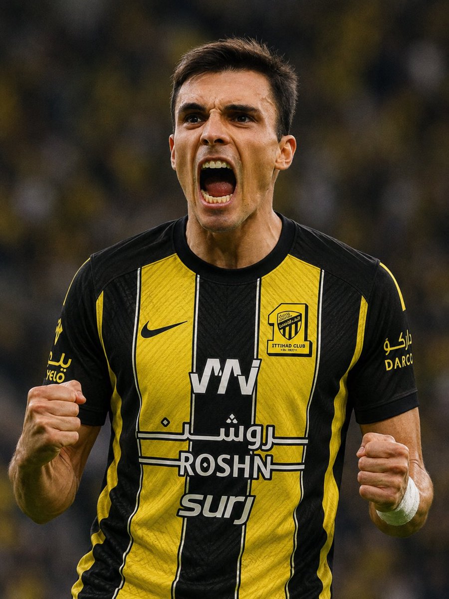 MUH8i's tweet photo. انا هادئ انا هادئ🥶..

يابشر والله بيفرق بوسطنا باليينيا اكثر خيار مناسب بالوقت الحالي الله يجيبه لنا💛💛💛. https://t.co/oCJ1kiGOH5