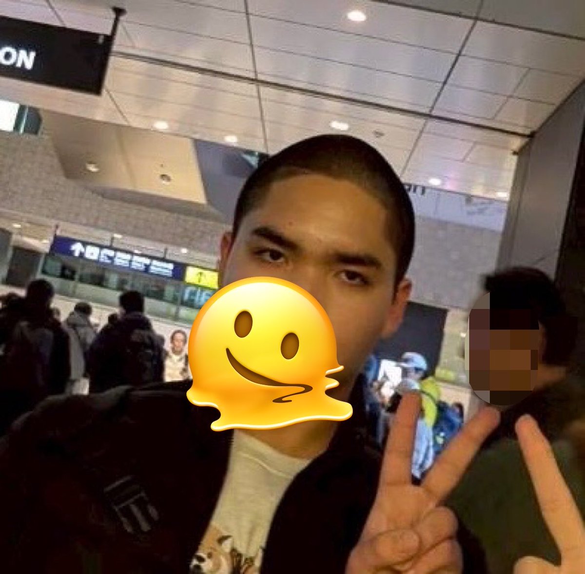 apbp65iv's tweet photo. 17のガチゲイです‼️✌️
ゆるく話せる友達ほしいです🙌
あと彼氏🚹
ヤリモクは❌です

雰囲気置いときます〜📷✨
 #ゲイ高校生  #ゲイ  #繋がりたい  #友達募集  
 #雰囲気 https://t.co/Z35T8c9PNG