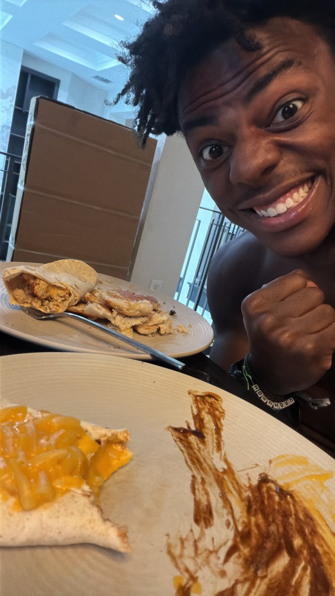 Skeelo68's tweet photo. W speed and W food 😭🔥 https://t.co/PNAb6Qp7rU