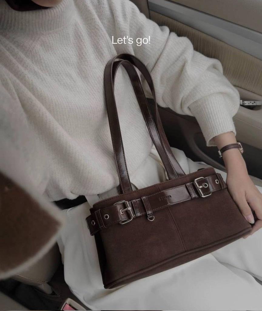 xalivyy's tweet photo. Lagi naksir sama tas lokal, sekarang modelnya cakep - cakep banget🥺 dipakai buat daily oke banget🫶💗 https://t.co/exoCwKnb1W
