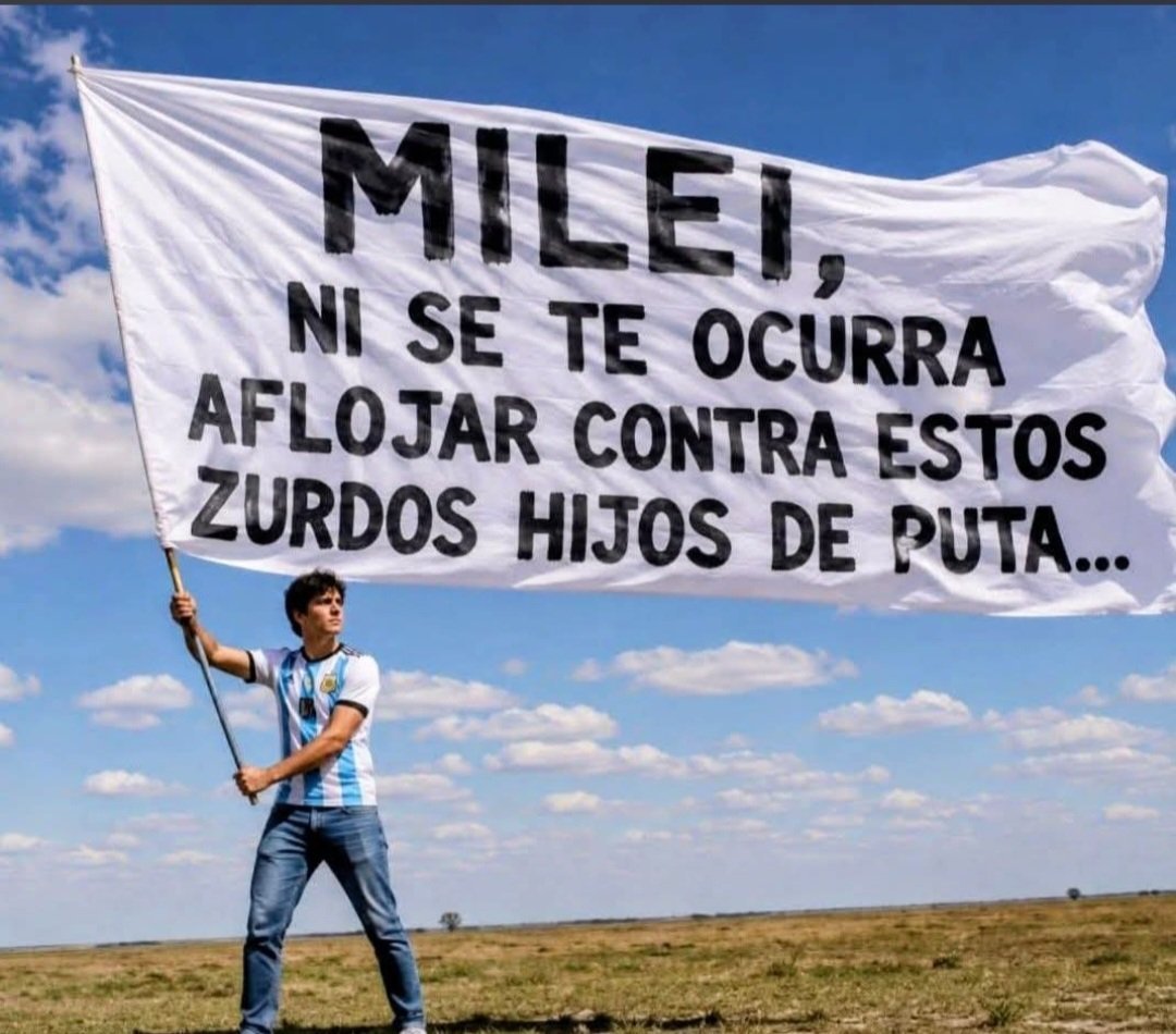 CarlosVolt tweet media