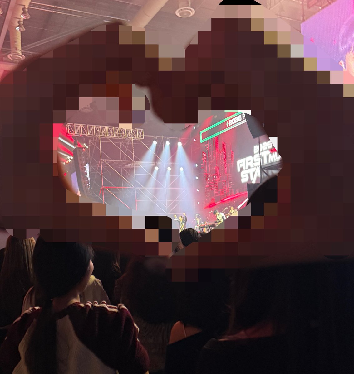 Myhsbroken's tweet photo. 나 아직도 킨텍스에 있음
또 가고싶어 https://t.co/fN1qpXzWlu