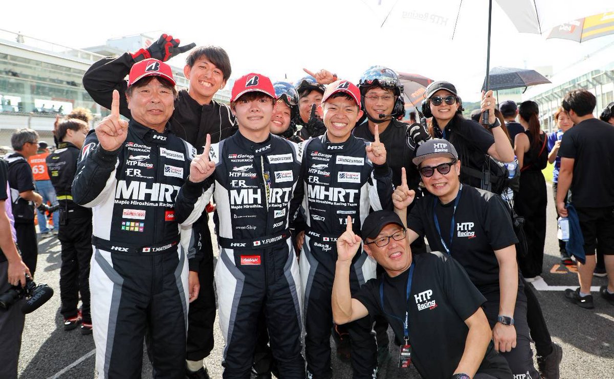 KatsukiTakafumi's tweet photo. スーパー耐久 オートポリス
優勝できました！！！！！

予選6位から、ライバルと接戦でしたが、ピットタイミングも良く、ドライバー、そしてチームの皆様全員で勝ち獲れた1位だと思います！

応援していただいた皆様、ありがとうございました！

#メイプル広島レーシング https://t.co/a6dyaAjFTr