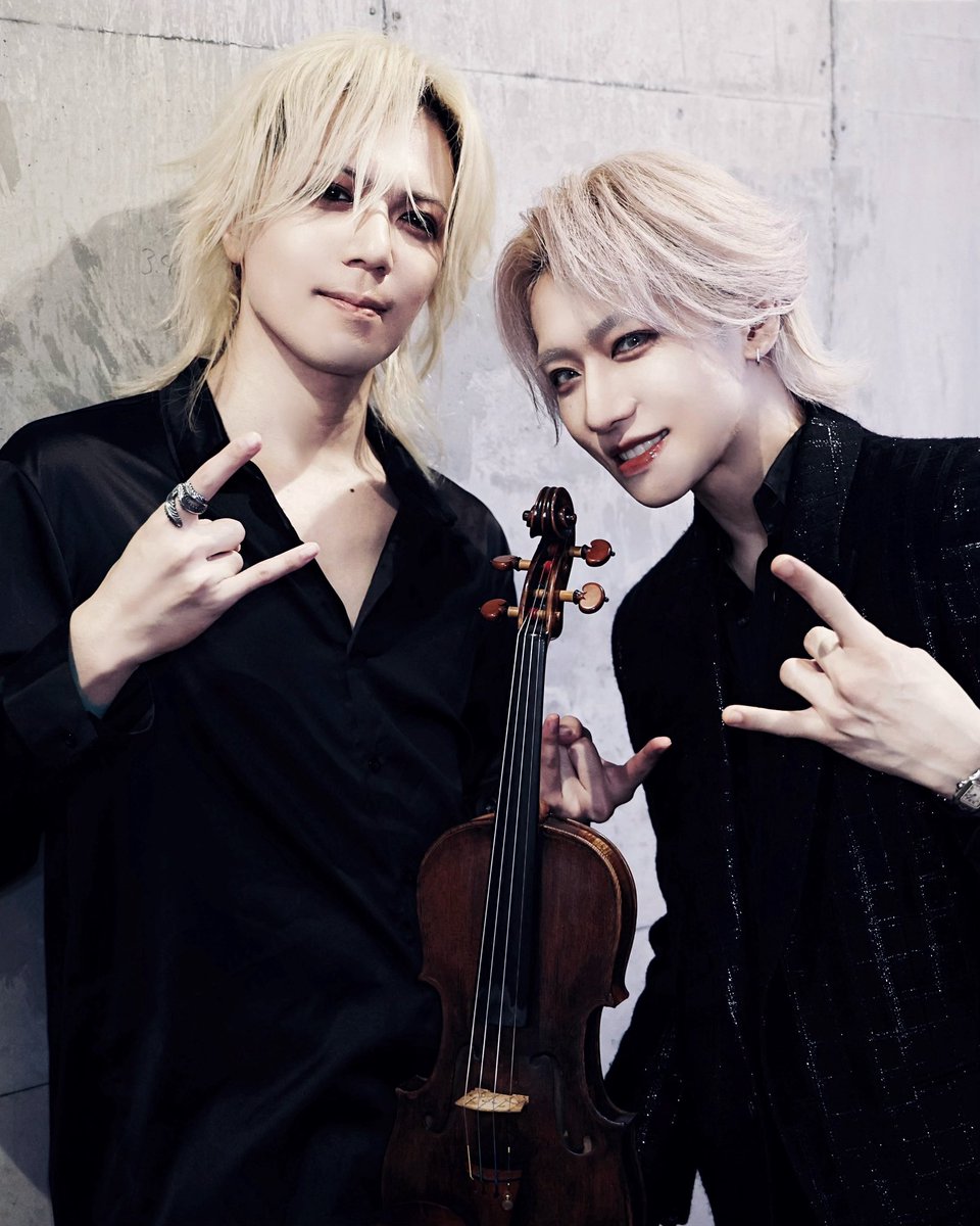 kanatayumishiro's tweet photo. 同郷のヒーロー小林太郎さん

久々に一緒に音鳴らせて幸せでしたありがとうございます🤝🏻
@TARO_KOBAYASHI https://t.co/EWDA4L5Nyj