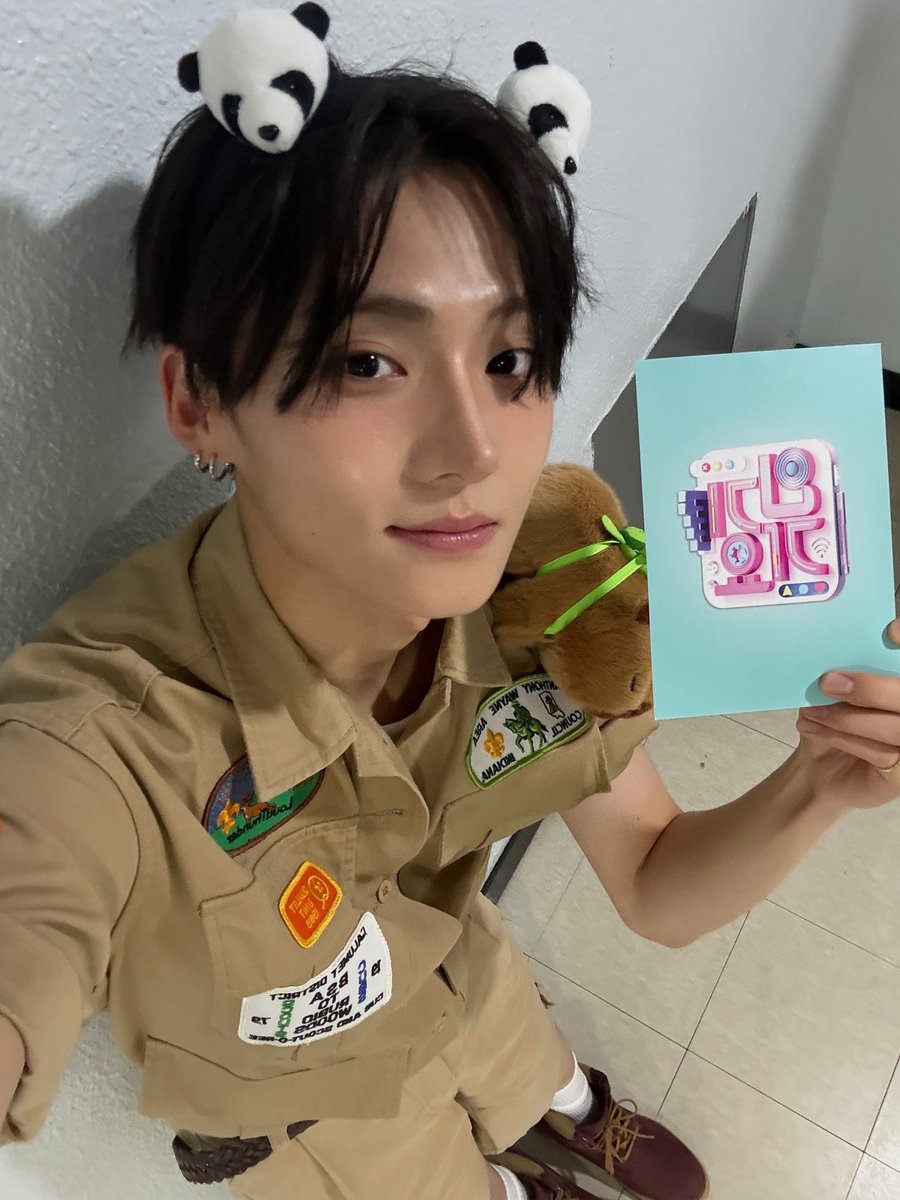 sangwonfile's tweet photo. lee sangwon you are so pretty https://t.co/7nlrHuoNZQ
