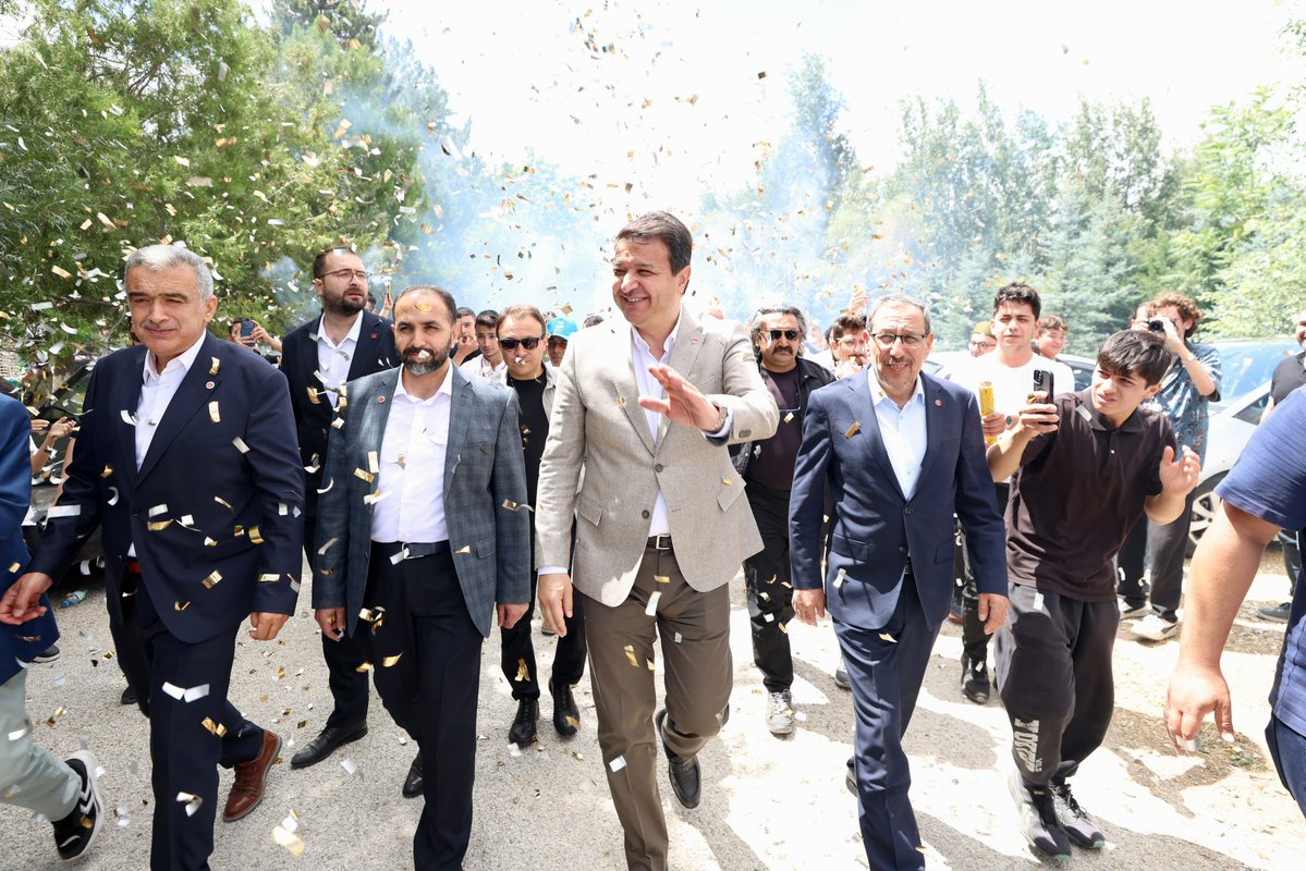 SaadetPartisi's tweet photo. Genel Başkanımız Mahmut Arıkan, Konya İl Başkanlığımız tarafından düzenlenen “Geleneksel Saadet Pikniği” programına katıldı. https://t.co/Xm8aGO12t7