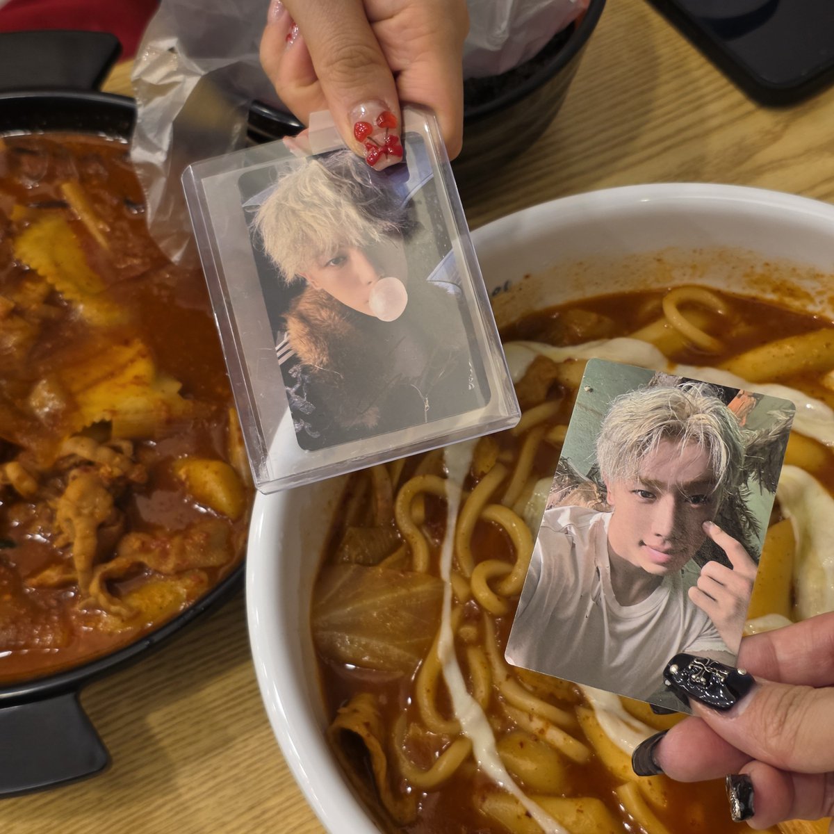 dear_JEZI's tweet photo. 요자둘이면 이정도는 목오야지 그치? https://t.co/tkTTgGs2IA