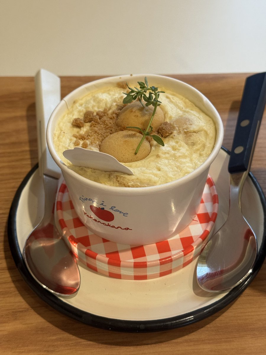 szzosoi's tweet photo. 담엔 두개 🍨🍌🥰🤟🍋💝 https://t.co/rv4BjkOsgJ