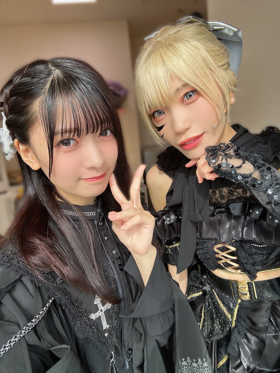 NozomiSuzuhara's tweet photo. #アイディールセミナー  
Final session -Replay-
ありがとうございました🖤🤍

しずかに出会えて本当に幸せです🫶
またいつか会えますように。

楽屋が一緒だったお2人と沢山お話できました〜✨️
お2人ともお優しくて大好きです☺️☺️ https://t.co/zP3Afjy1jq