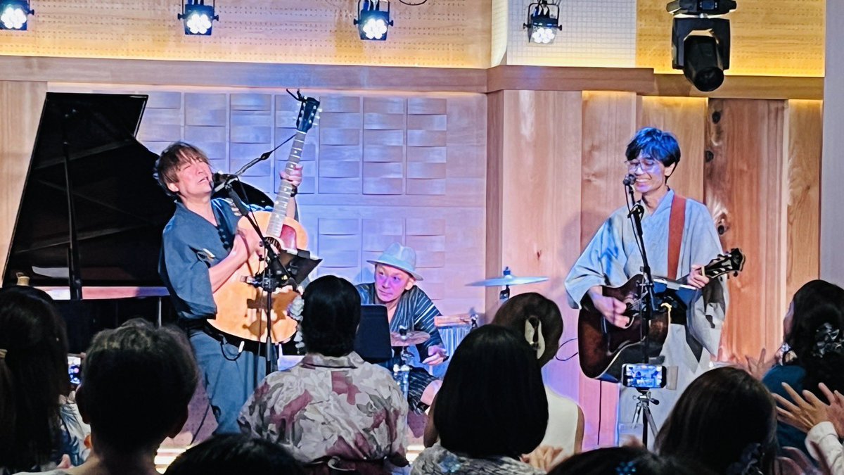 UDA_SHINYA's tweet photo. 日本海 大崎店
ファンクラブ限定ライブ
『N.atsU. 祭り』

たかりん全面サポート！
1部2部も浴衣で夏祭り気分も感じながら特別な時間

前日に喘息と診断され声も出なくなっていったけど「ふたりでN.U.やから」と庭瀬さん

込めた気持ちをFCのみんなも笑顔で受け取ってくれて…ほんと感謝でいっぱいです https://t.co/ZUWjYhdEd4