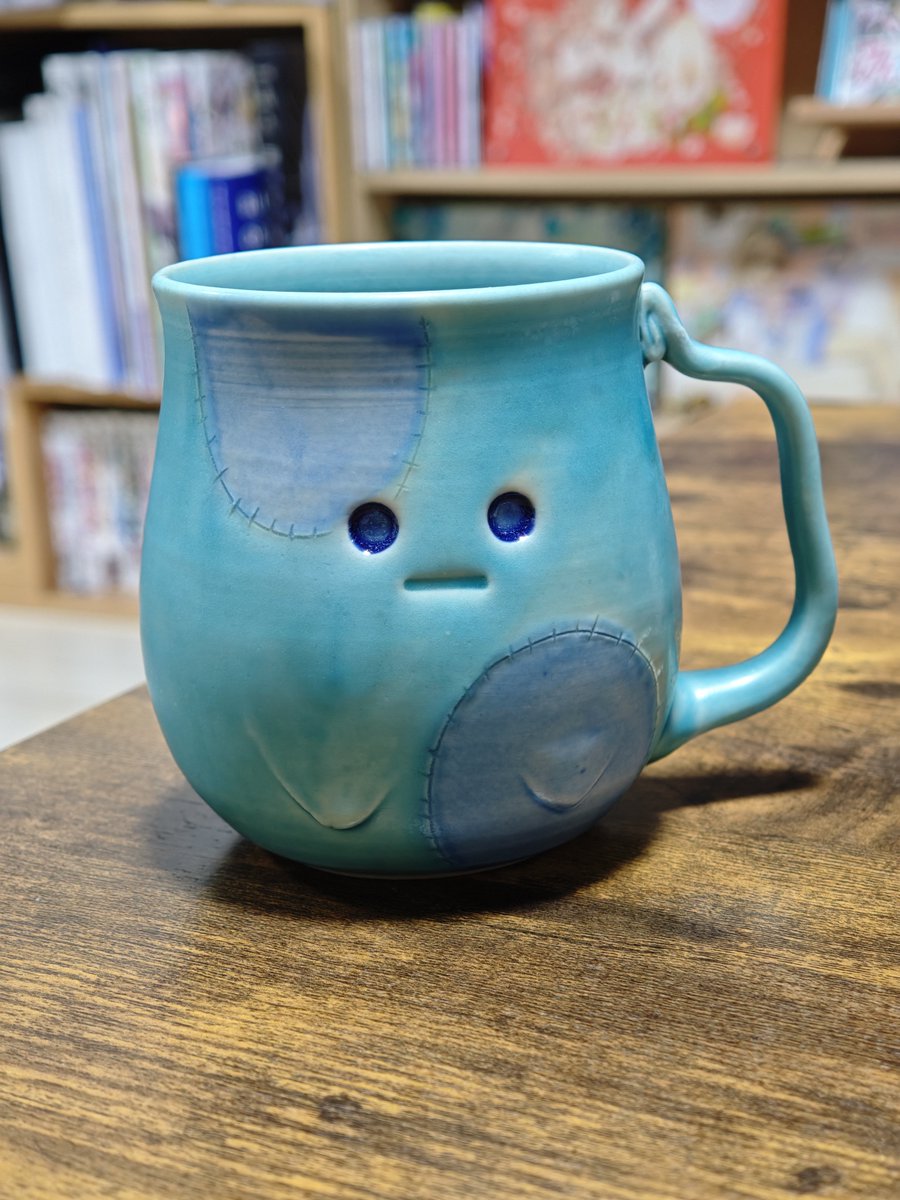 kani_twoHz's tweet photo. このマグカップあまりにもかわいくて買っちゃった https://t.co/BHytJYBkVy