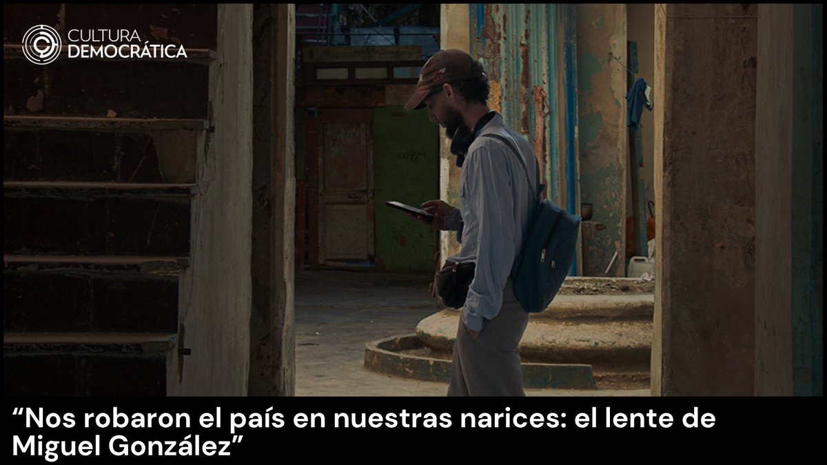 CultDemocratica's tweet photo. 🇨🇺 "Nos robaron el país en nuestras narices."

El fotógrafo Miguel González habla sobre la crisis en Cuba, las protestas, los apagones y el cambio que observa en la sociedad cubana.

📖 Leé la entrevista completa: https://t.co/BzSzp4spIT 

#Cuba #CrisisEnCuba #DerechosHumanos https://t.co/37nMBCrsOH