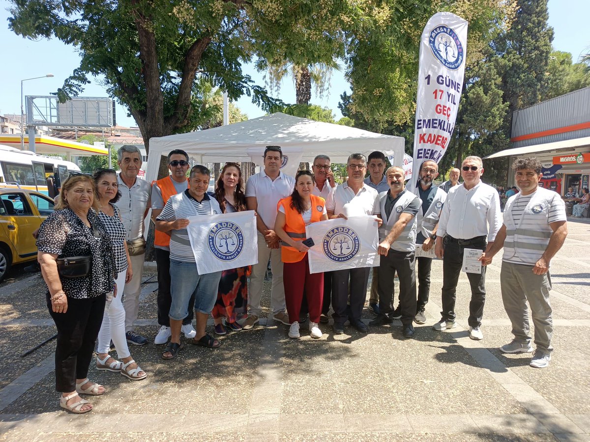 İYİ Parti İzmir tweet media