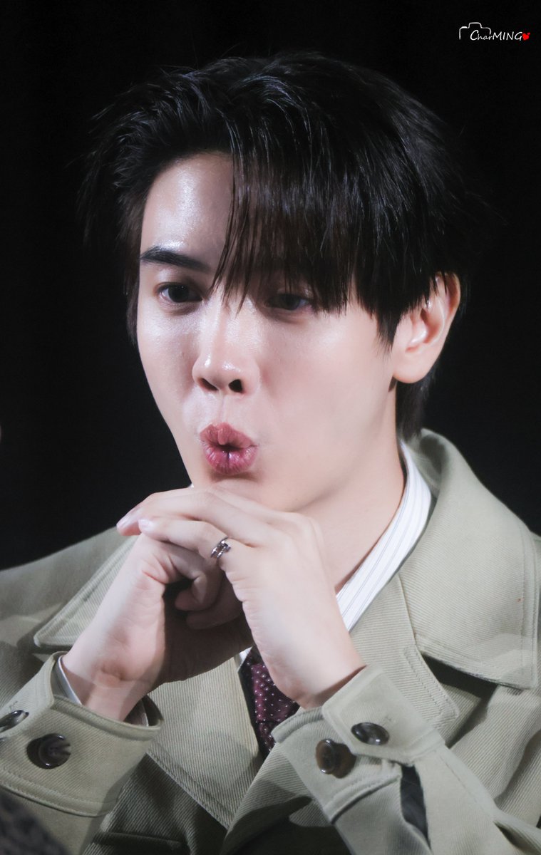 CharMING300K's tweet photo. L...O...V...E

@maxky_rp
MEMORIES WITH MAXKY
#MAXKY1stFANSIGN https://t.co/WqEpY7Bkkv