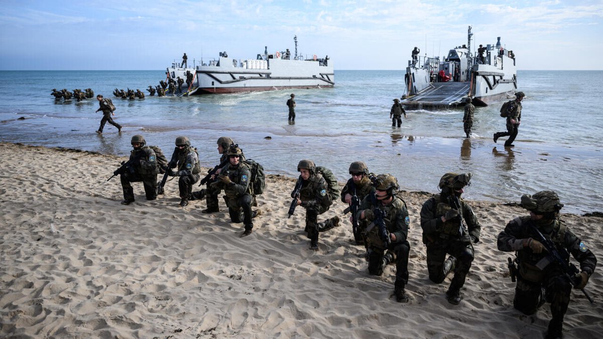 FRANCE24's tweet photo. UNESCO adds Normandy's D-Day landing beaches to World Heritage List
➡️ https://t.co/Q8YL4uIbpK https://t.co/uHINEQ10qA
