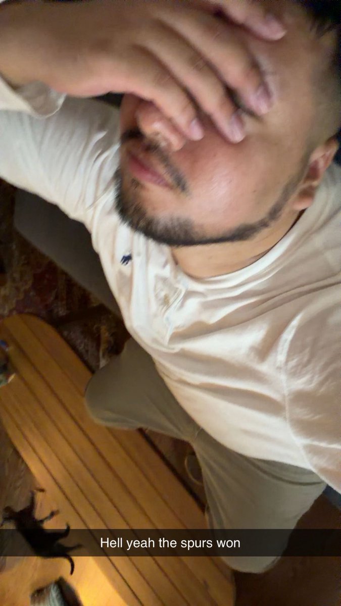 InfamousLeo tweet picture