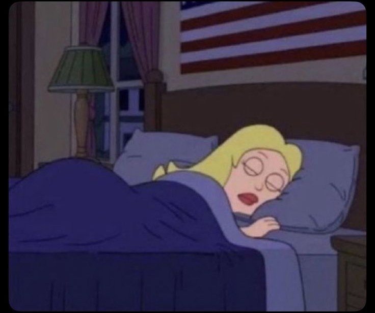Miss_Teddy0's tweet photo. Me on Sunday after complaining  about tomorrow being on Monday in the Internet https://t.co/PLZk3dss6e