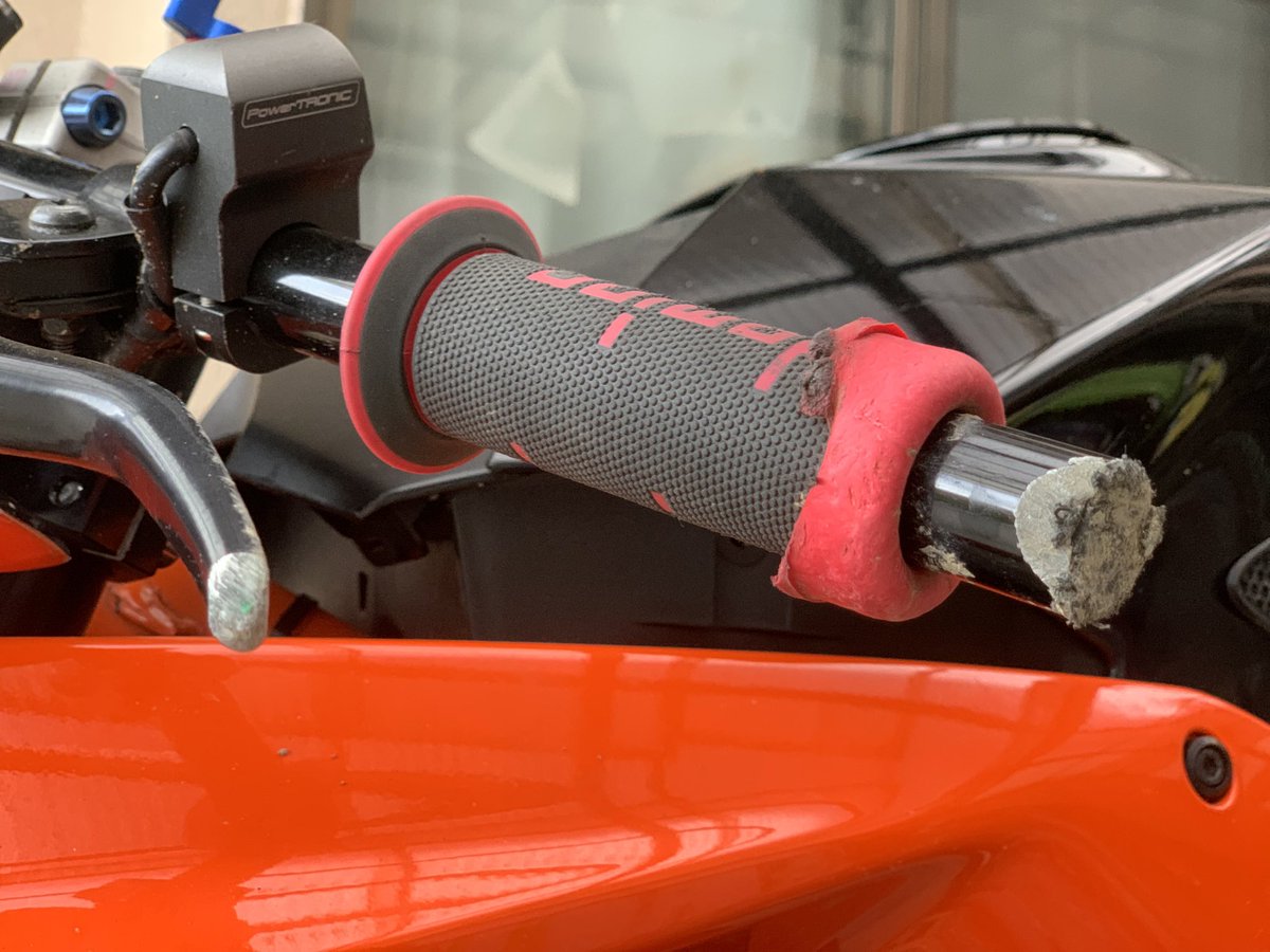 busino720's tweet photo. ずっと臭い物にフタしとく訳にもいかず…
ぼちぼち直しますかー https://t.co/tvYtByeBXk