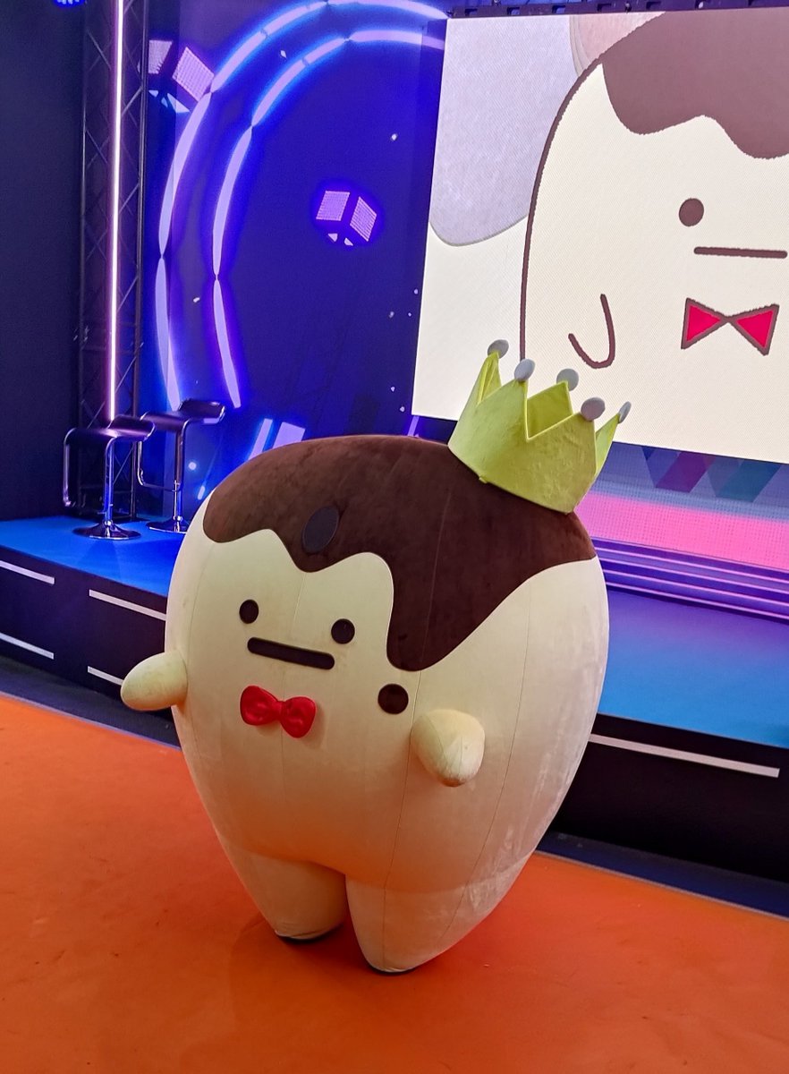 donut9179's tweet photo. 很努力的國王布丁 https://t.co/HtsGC5ev1c