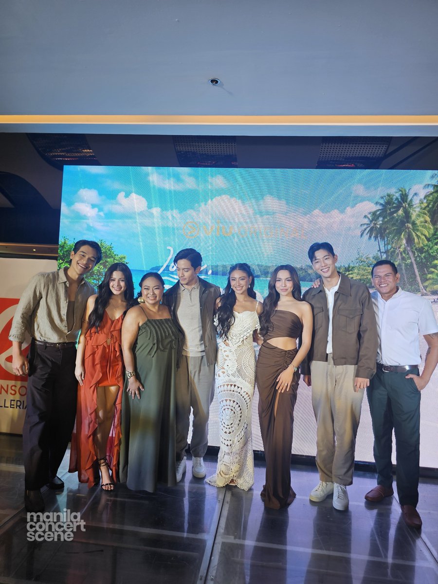 manilaconcerts's tweet photo. The cast of #LoveSiargao has arrived at Robinsons Galleria for the special advance screening, set to begin shortly!

Starring Alden Richards, Nadine Lustre, Kim Ji Soo, Kyline Alcantara, AZ Martinez, Vince Maristela, and Christopher Diwata, Love, Siargao is streaming now on @Viu_PH