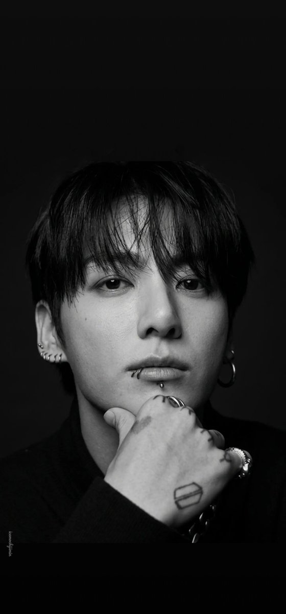 icemochijimin's tweet photo. Jungkook wallpaper 🖤

#정국 #Jungkook 
#아이스모찌_배경화면 https://t.co/Mq5JYJkF6t