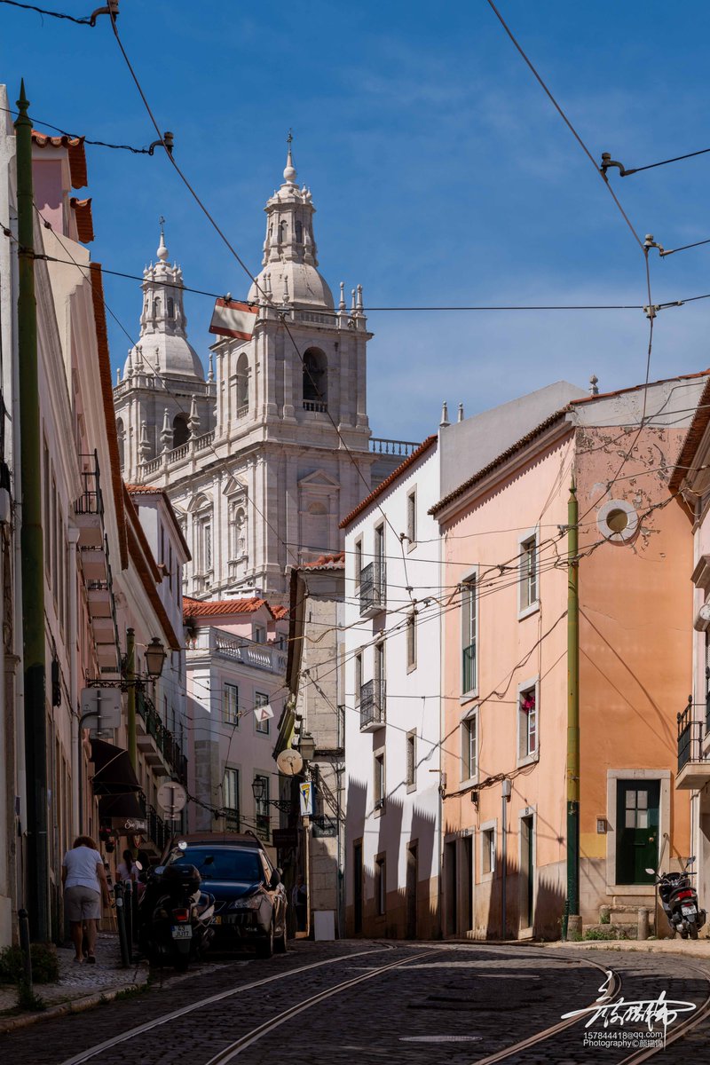 andrea__n10's tweet photo. Spent a perfect afternoon wandering through the sun-dappled streets of Lisbon—past tile-clad buildings, the smell of fresh pastéis de nata wafting from every corner, and that soft Atlantic breeze that makes even the quietest moment feel magical. 10/10 would get lost here again! https://t.co/LrDakLdS9n