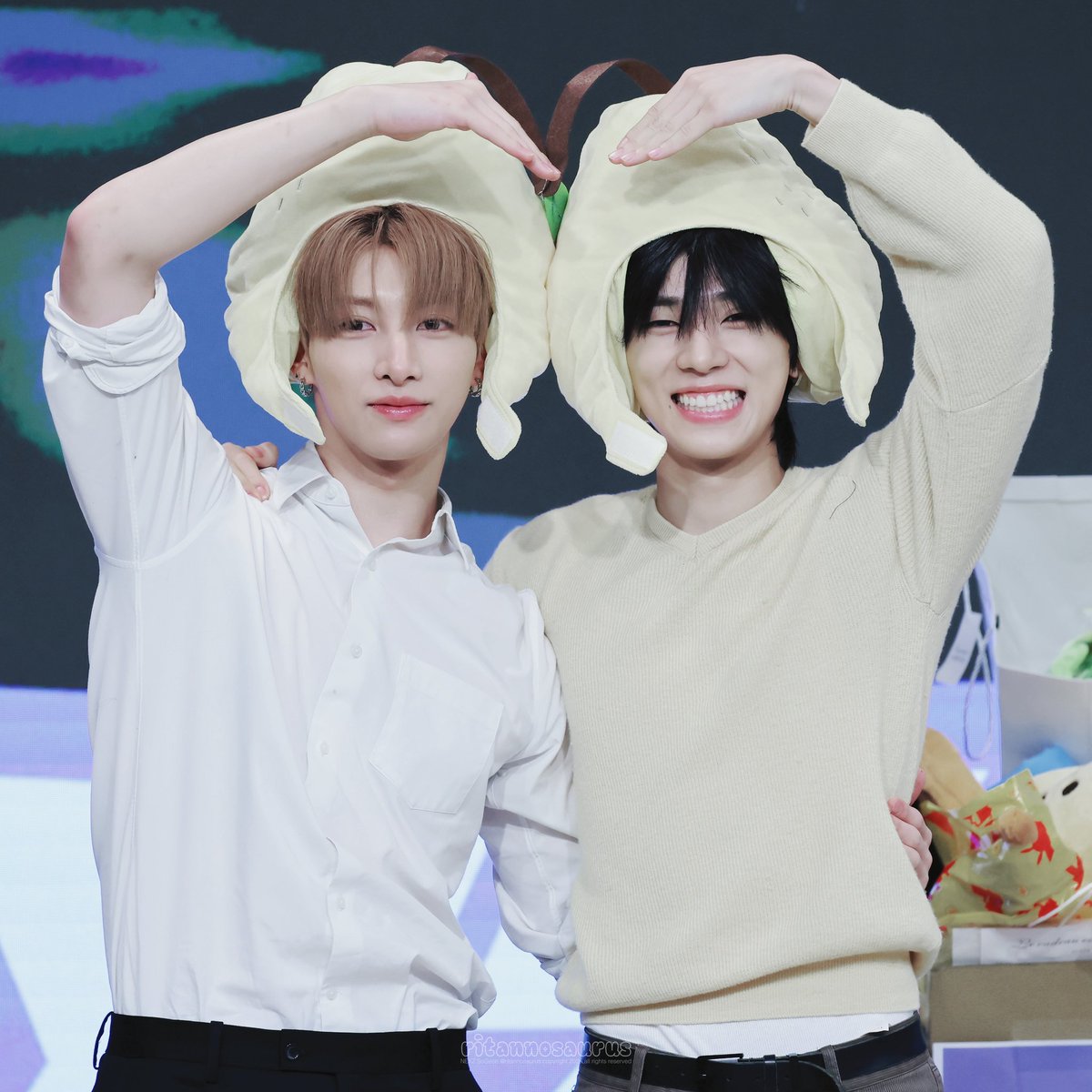 ritannosaurus's tweet photo. 260726 willmusic FS

🐈‍⬛🐾

#넥스지 #유우 #소건 #NEXZ #Yu #SoGeon https://t.co/w84R7op1FS