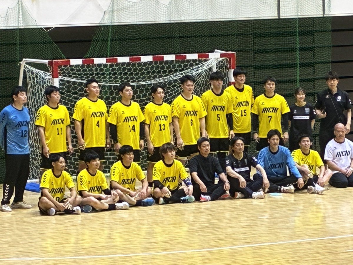 handman0829's tweet photo. 25、26と国体東海予選でしたが負けてしまいました！
めちゃめちゃ悔しいですし、応援してくださったかた、甚目寺南の子達も応援してくれたのに勝てなくて申し訳なかったです。
ただ今日37歳の誕生日の試合では勝つことが出来、チームのメンバーがお祝いしてくれました！
またこれからも頑張ります🔥 https://t.co/DBswPD5snf
