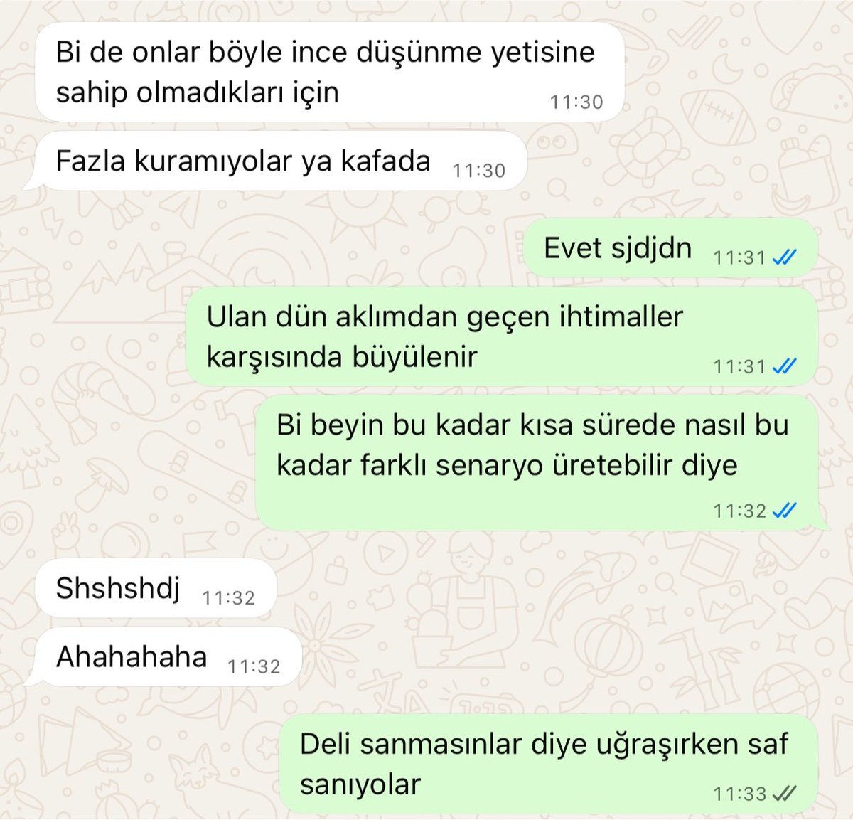 wevehadaproblem's tweet photo. bazen daha öğlen olmadan erkeklere sinirlenmek zorunda kalırsın https://t.co/NgUn2pZ8XE