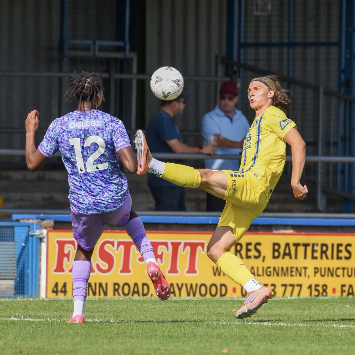 officialKLtown's tweet photo. 𝐌𝐀𝐓𝐂𝐇 𝐏𝐇𝐎𝐓𝐎𝐒 📸

Some skill, determination, and precision in these photos from yesterdays pre-season encounter at the Docherty Walks 💫

#WeAreLynn https://t.co/f1ML2pOzUI