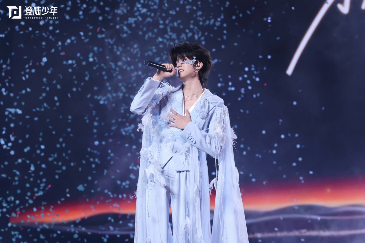 ZUOHANG_TH_'s tweet photo. TOP登陆少年 Weibo Update!
2026.07.26

𝟐𝟎𝟐𝟔 𝐓𝐎𝐏 <𝐓𝐡𝐞 𝐄𝐭𝐞𝐫𝐧𝐚𝐥 𝐒𝐞𝐜𝐨𝐧𝐝> 𝐂𝐨𝐧𝐜𝐞𝐫𝐭 
—————— 𝐃𝐀𝐘𝟏 ——————

「ผมอยากบอกเธอมาตลอด」

#ZuoHang #จั่วหาง #LEFT #加点zuo料
#TOP登陆少年组合 #TransfOrmProject https://t.co/3lCk2Cj7X6