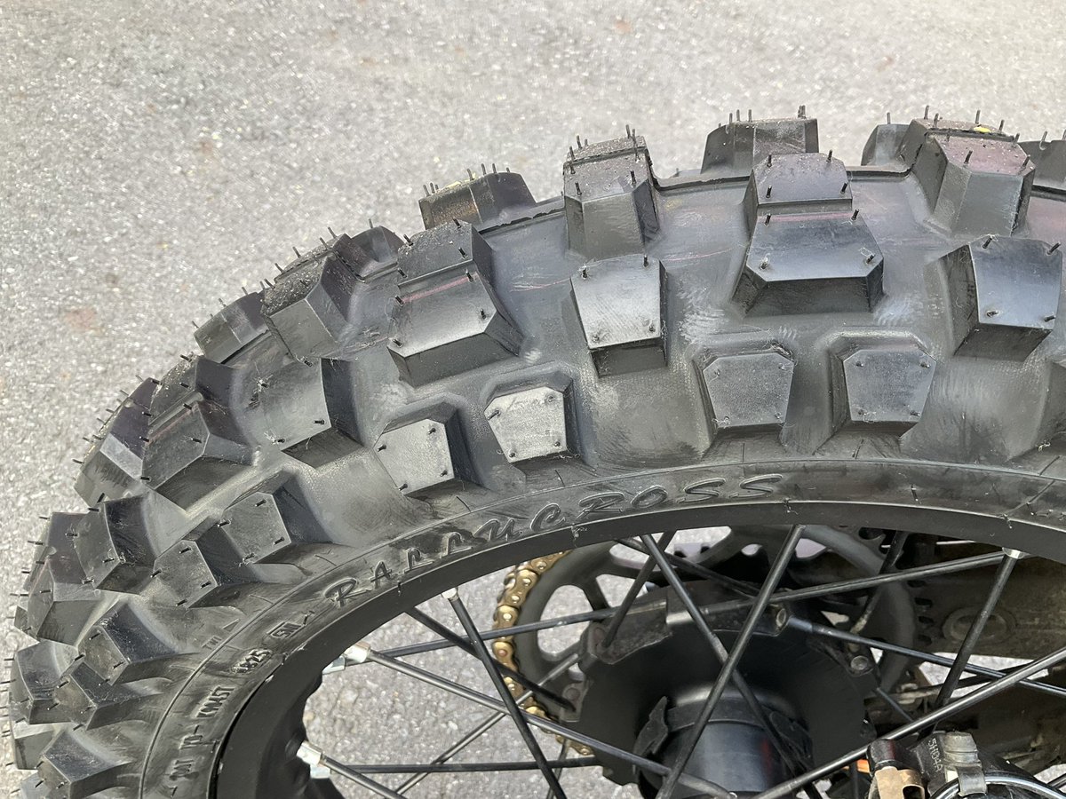 KTM819O4's tweet photo. #390adventureR #PIRELLI #MT21 #お迎え https://t.co/jQNk8gXlZy