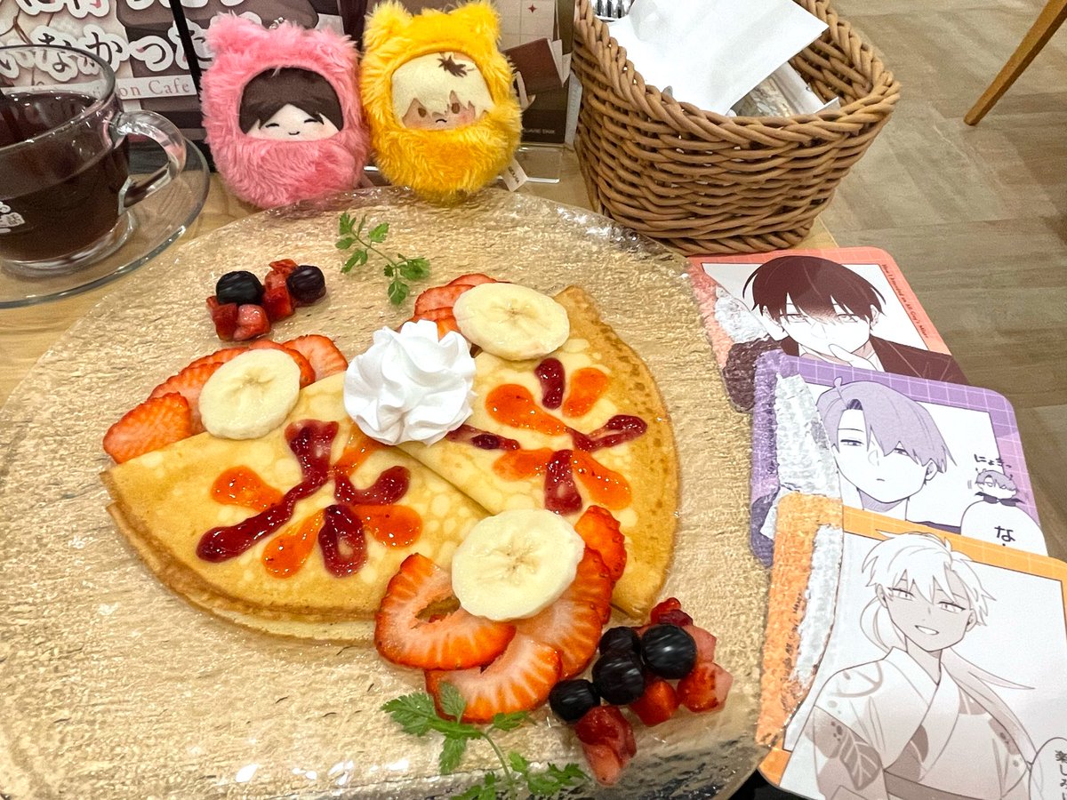 utata_neru's tweet photo. 先日2回目行って来ました〜🙌🏻

花火クレープとカッパがおぼれるミルクレーーープ！！✨✨全部美味しかった！

トキス席でトキスランチョンマットだから頼んだメニューとぴったりすぎた✌️ https://t.co/shes1hYsme