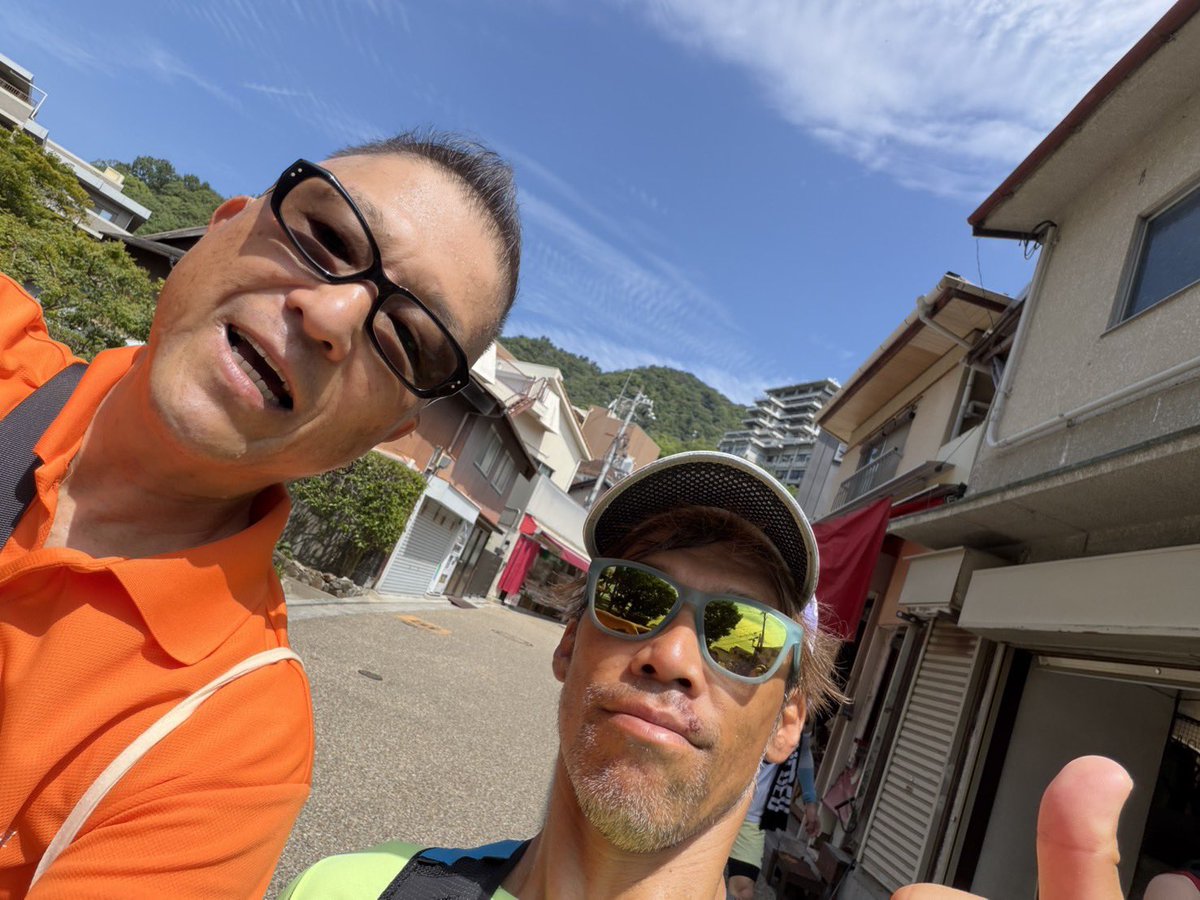sposhin_minoh's tweet photo. 夏のイベント☀️
オレンジを🧡探せ👀
滝道を歩いているオレンジ🧡のポロシャツを着た、箕面市スポーツ推進委員に声をかけて、オリジナル缶バッジを集めちゃおう！

#オレンジを探せ 
#滝道ウォーキング 
#箕面市スポーツ推進委員協議会 
#箕面大滝 https://t.co/7ESRMkIay1