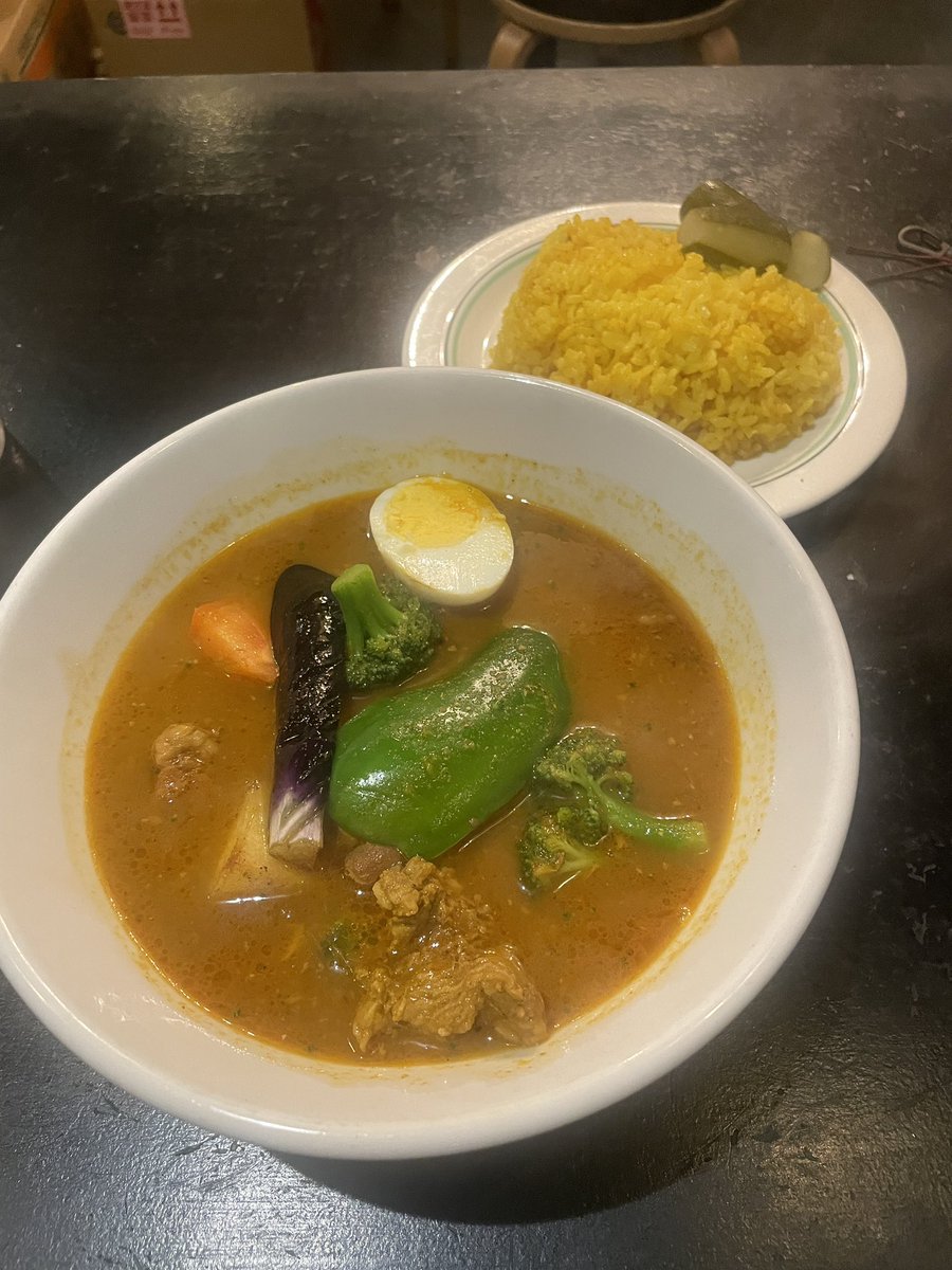 kkjzep's tweet photo. 昨日は
スープカレー食べて
たんですよ
美味しそうでしょう？ https://t.co/tmtt4C4119