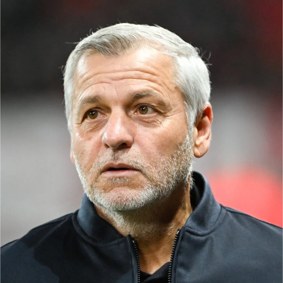 MassiliaZone's tweet photo. Florian Maurice :

"Bruno Genesio à l’OM ? Il va prendre conscience de la difficulté, aussi, quand les résultats ne seront pas là. 

Il l'a anticipée. 

Sur ce qui se dira sur les réseaux sociaux, au stade ou dans les médias, il devra fermer les écoutilles, se protéger pour ne pas devenir fou."

[@lequipe]