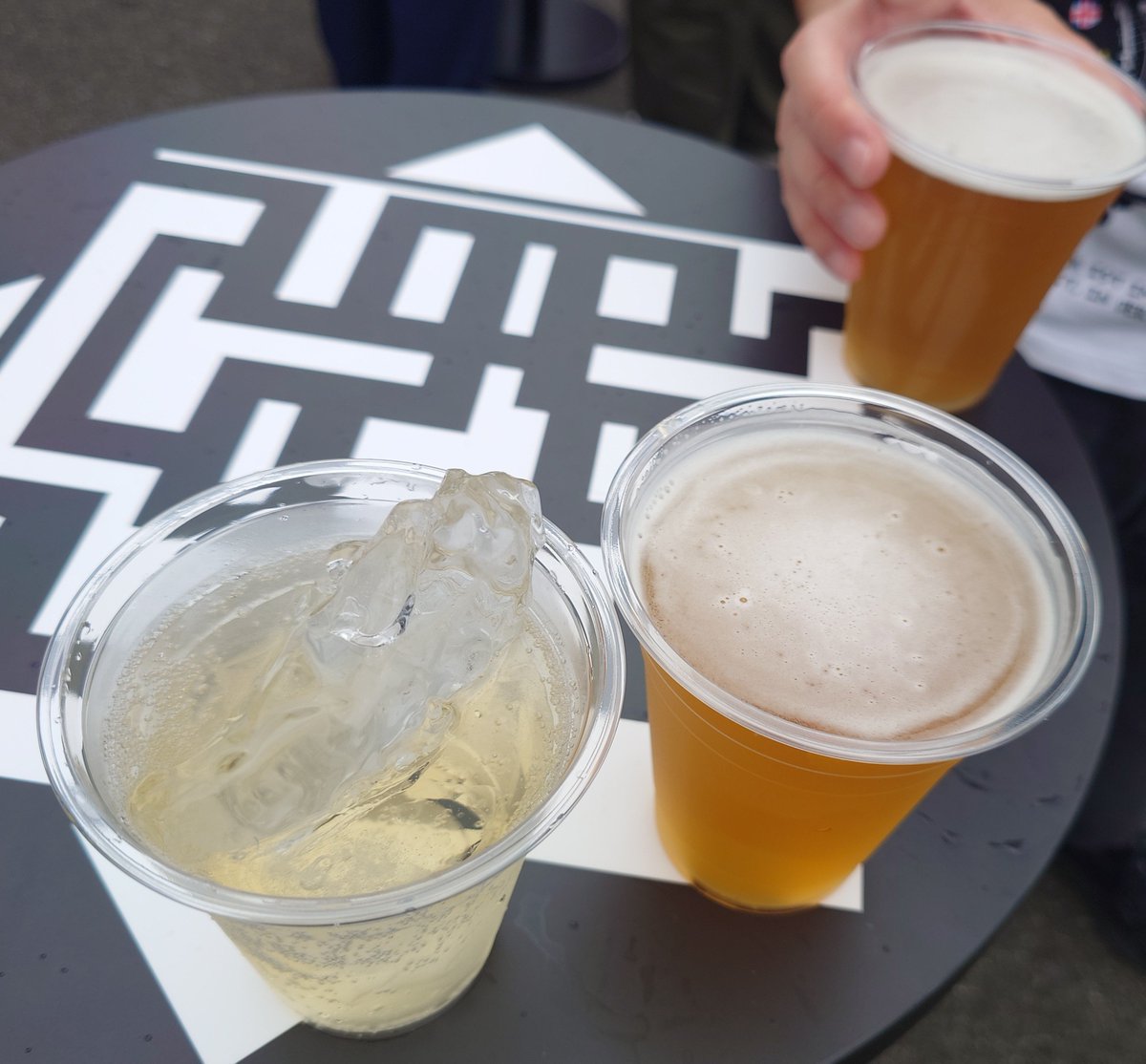 beanbear_daisy's tweet photo. そして布袋さんのSession IPAはとても美味しかったのでみんな飲むべき！ https://t.co/3uR7VzmsZN